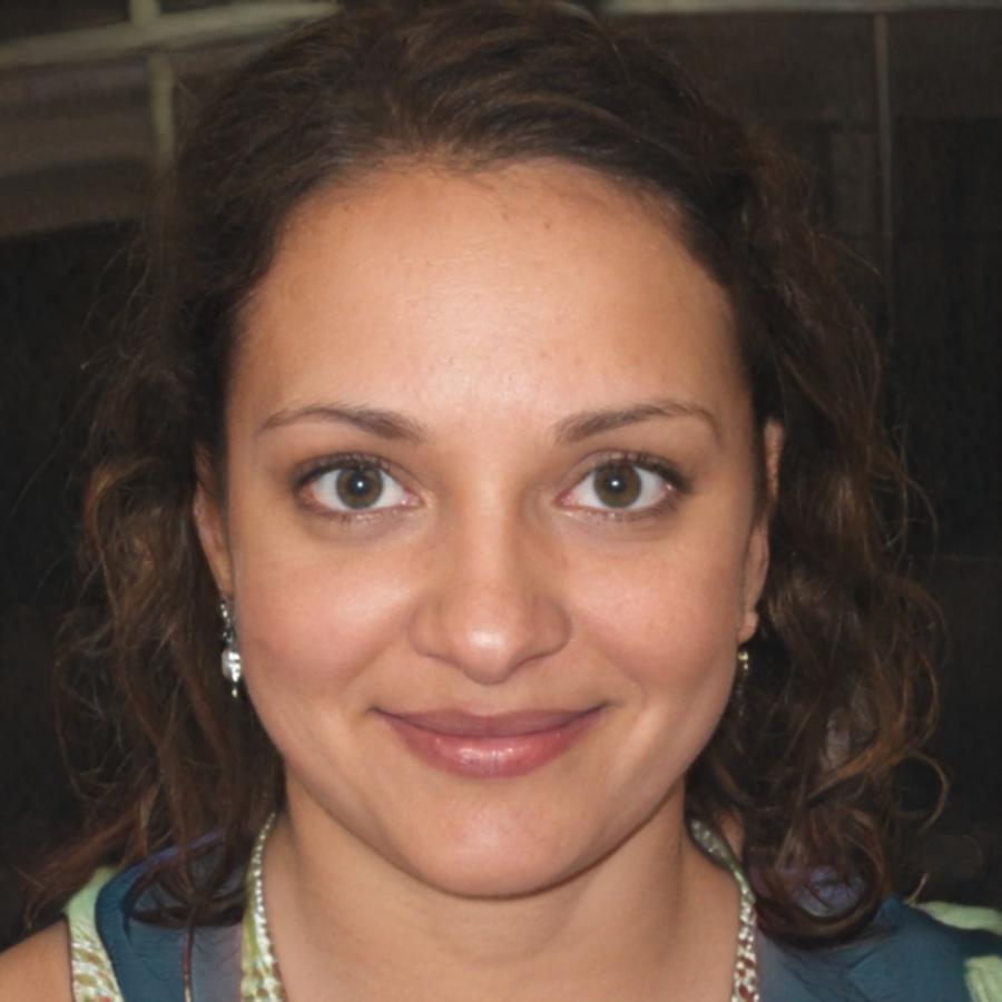 Elif Özkan - Teknik Lider